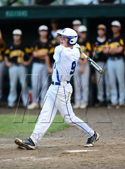 Thumbnail 3 in Amity Regional vs. Southington (CIAC Class LL Final) photogallery.