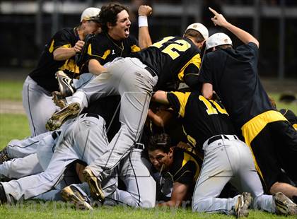 Thumbnail 2 in Amity Regional vs. Southington (CIAC Class LL Final) photogallery.