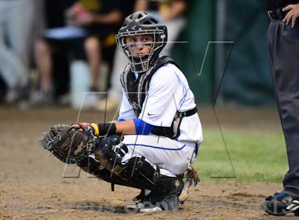Thumbnail 2 in Amity Regional vs. Southington (CIAC Class LL Final) photogallery.