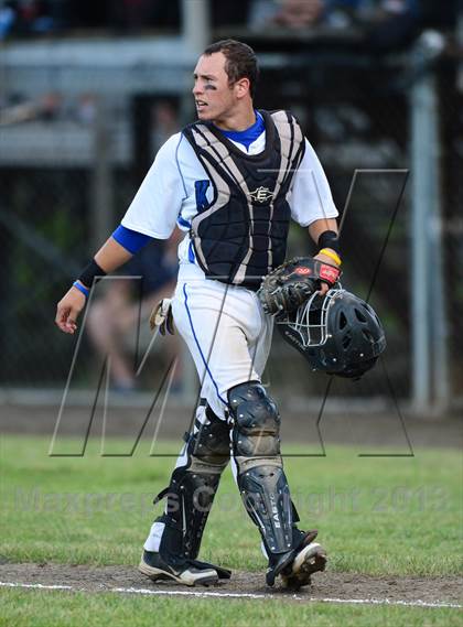 Thumbnail 3 in Amity Regional vs. Southington (CIAC Class LL Final) photogallery.