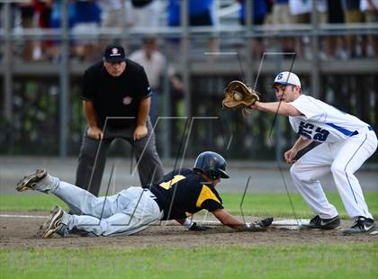 Thumbnail 2 in Amity Regional vs. Southington (CIAC Class LL Final) photogallery.