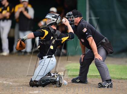 Thumbnail 2 in Amity Regional vs. Southington (CIAC Class LL Final) photogallery.