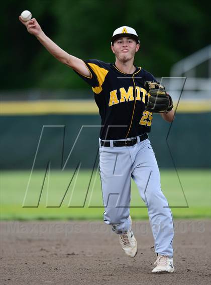 Thumbnail 2 in Amity Regional vs. Southington (CIAC Class LL Final) photogallery.
