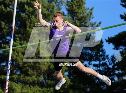 Thumbnail 1 in Southridge @ Sunset (Boys' Pole Vault) photogallery.
