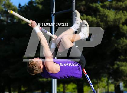 Thumbnail 1 in Southridge @ Sunset (Boys' Pole Vault) photogallery.