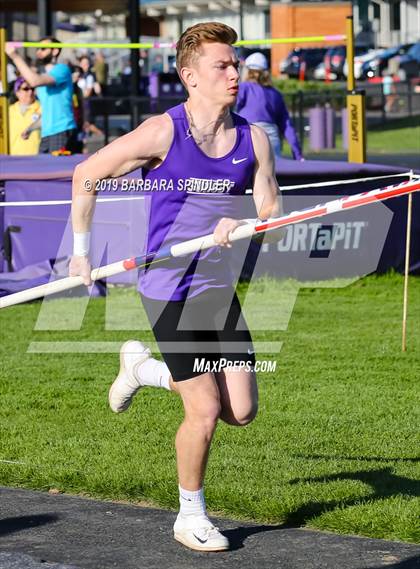 Thumbnail 1 in Southridge @ Sunset (Boys' Pole Vault) photogallery.