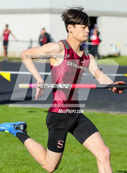 Thumbnail 1 in Southridge @ Sunset (Boys' Pole Vault) photogallery.