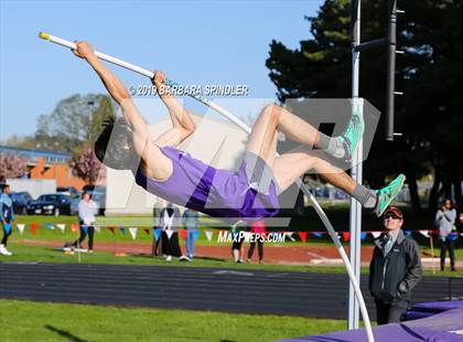 Thumbnail 1 in Southridge @ Sunset (Boys' Pole Vault) photogallery.
