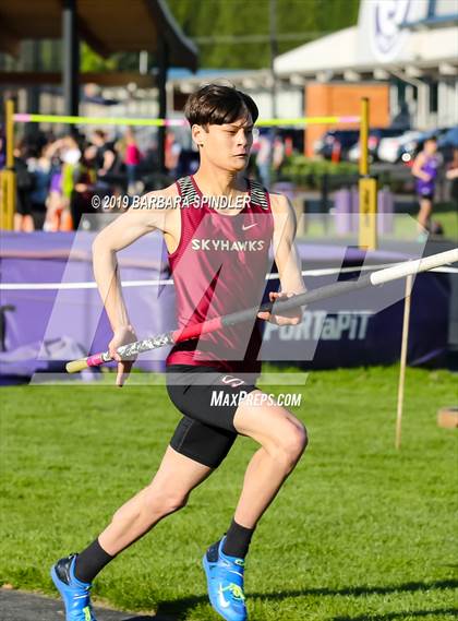 Thumbnail 2 in Southridge @ Sunset (Boys' Pole Vault) photogallery.