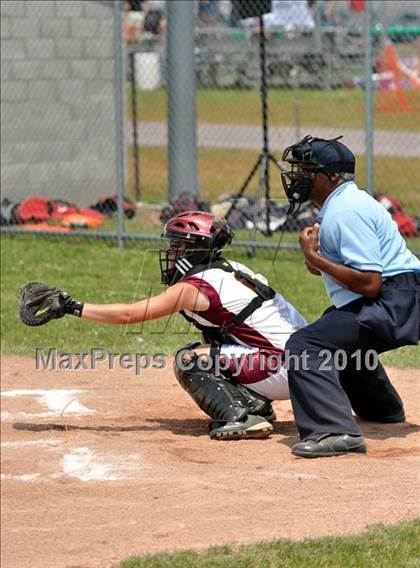 Thumbnail 1 in South Glens Falls vs Pittsford Mendon (NYSPHSAA Class A Semifinal) photogallery.