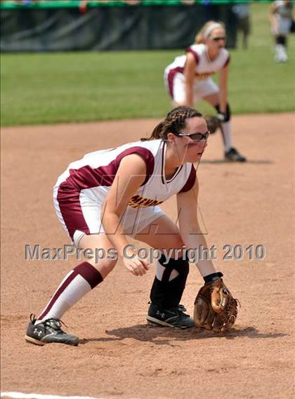Thumbnail 1 in South Glens Falls vs Pittsford Mendon (NYSPHSAA Class A Semifinal) photogallery.