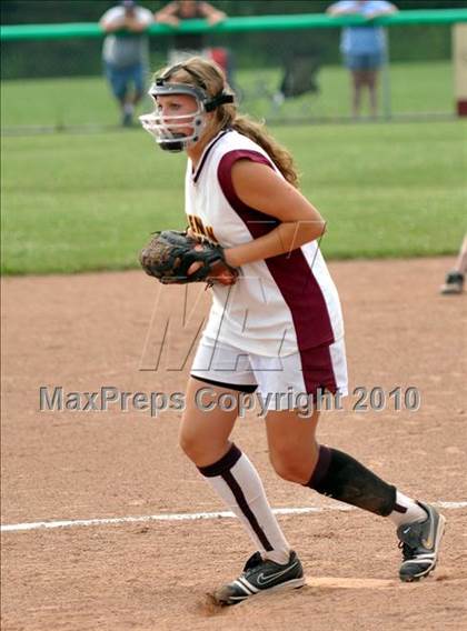 Thumbnail 1 in South Glens Falls vs Pittsford Mendon (NYSPHSAA Class A Semifinal) photogallery.