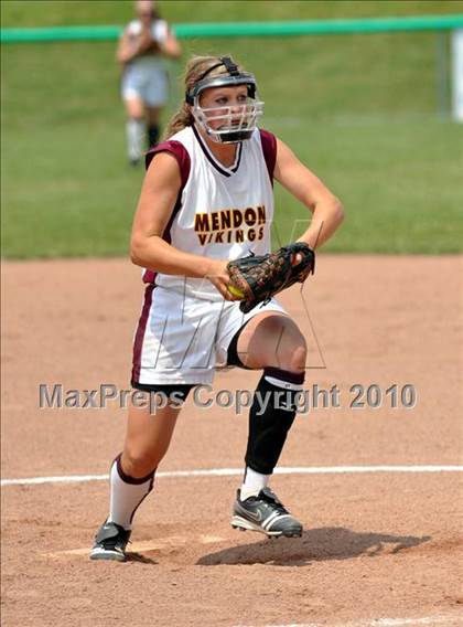 Thumbnail 1 in South Glens Falls vs Pittsford Mendon (NYSPHSAA Class A Semifinal) photogallery.