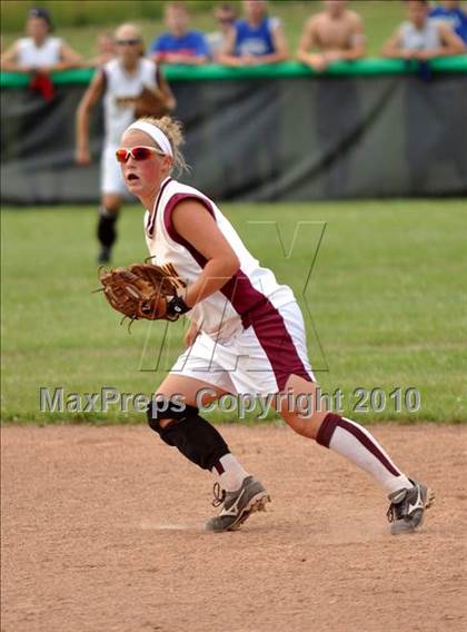 Thumbnail 2 in South Glens Falls vs Pittsford Mendon (NYSPHSAA Class A Semifinal) photogallery.
