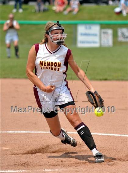 Thumbnail 3 in South Glens Falls vs Pittsford Mendon (NYSPHSAA Class A Semifinal) photogallery.