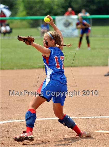 Thumbnail 2 in South Glens Falls vs Pittsford Mendon (NYSPHSAA Class A Semifinal) photogallery.