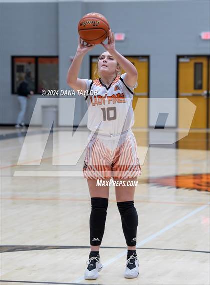 Thumbnail 3 in Krum @ Springtown photogallery.