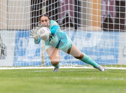 Thumbnail 3 in Mountain Vista vs. Ralston Valley (CHSAA 5A Semifinal) photogallery.