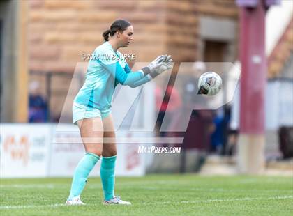 Thumbnail 1 in Mountain Vista vs. Ralston Valley (CHSAA 5A Semifinal) photogallery.