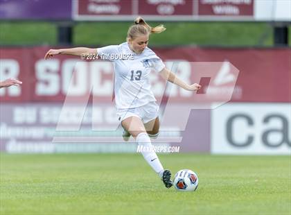 Thumbnail 2 in Mountain Vista vs. Ralston Valley (CHSAA 5A Semifinal) photogallery.