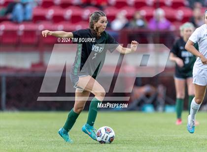 Thumbnail 1 in Mountain Vista vs. Ralston Valley (CHSAA 5A Semifinal) photogallery.
