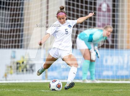 Thumbnail 3 in Mountain Vista vs. Ralston Valley (CHSAA 5A Semifinal) photogallery.