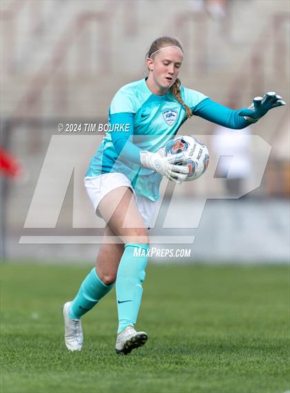 Thumbnail 2 in Mountain Vista vs. Ralston Valley (CHSAA 5A Semifinal) photogallery.