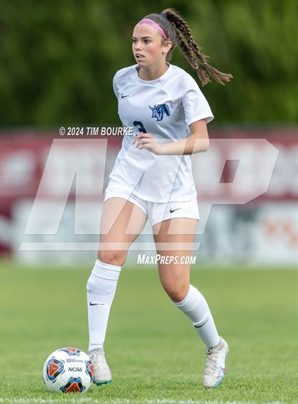 Thumbnail 1 in Mountain Vista vs. Ralston Valley (CHSAA 5A Semifinal) photogallery.