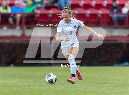 Thumbnail 1 in Mountain Vista vs. Ralston Valley (CHSAA 5A Semifinal) photogallery.