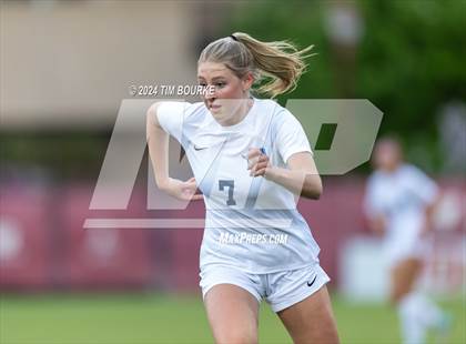 Thumbnail 1 in Mountain Vista vs. Ralston Valley (CHSAA 5A Semifinal) photogallery.