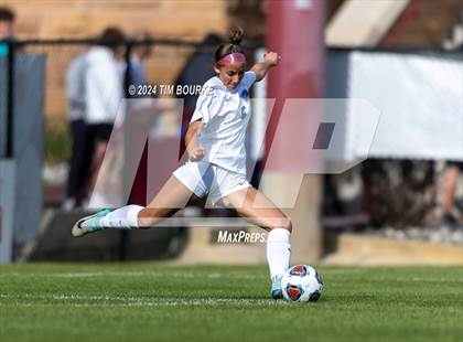 Thumbnail 2 in Mountain Vista vs. Ralston Valley (CHSAA 5A Semifinal) photogallery.