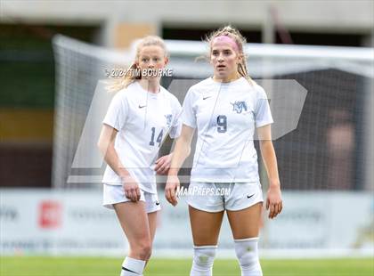 Thumbnail 1 in Mountain Vista vs. Ralston Valley (CHSAA 5A Semifinal) photogallery.