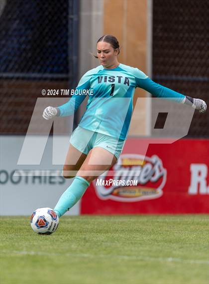Thumbnail 1 in Mountain Vista vs. Ralston Valley (CHSAA 5A Semifinal) photogallery.