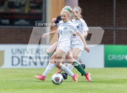 Thumbnail 2 in Mountain Vista vs. Ralston Valley (CHSAA 5A Semifinal) photogallery.