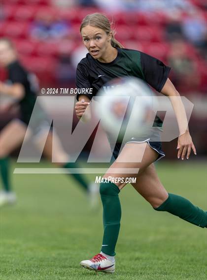 Thumbnail 3 in Mountain Vista vs. Ralston Valley (CHSAA 5A Semifinal) photogallery.