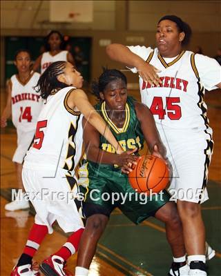 Thumbnail 3 in West-Bakersfield vs Berkeley (West Coast Jamboree) photogallery.