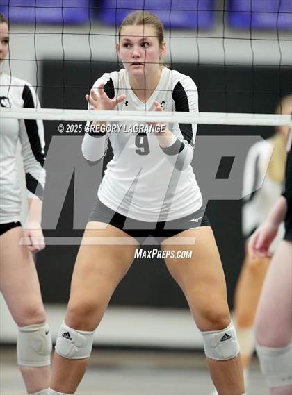 Thumbnail 3 in Coppell vs Guyer photogallery.