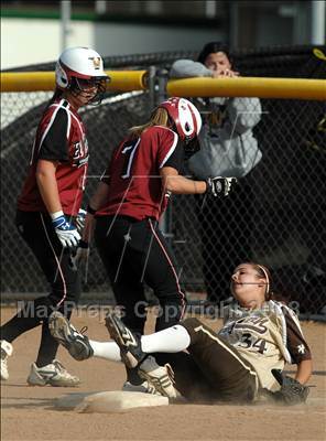 Thumbnail 1 in El Modena @ Canyon photogallery.