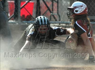 Thumbnail 1 in El Modena @ Canyon photogallery.