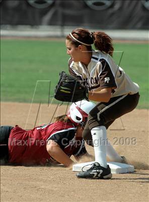 Thumbnail 1 in El Modena @ Canyon photogallery.