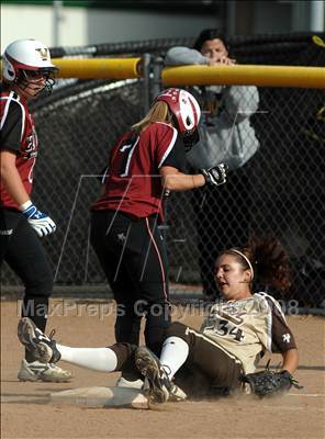 Thumbnail 3 in El Modena @ Canyon photogallery.