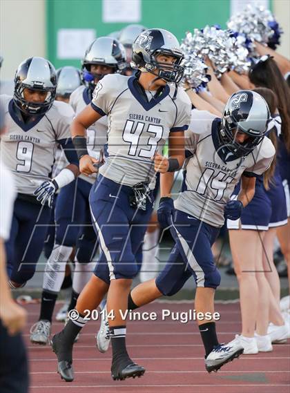 Thumbnail 3 in Sierra Canyon vs. Taft photogallery.