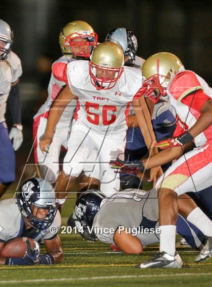 Thumbnail 2 in Sierra Canyon vs. Taft photogallery.