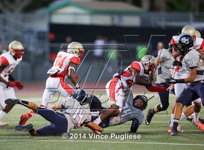 Thumbnail 2 in Sierra Canyon vs. Taft photogallery.