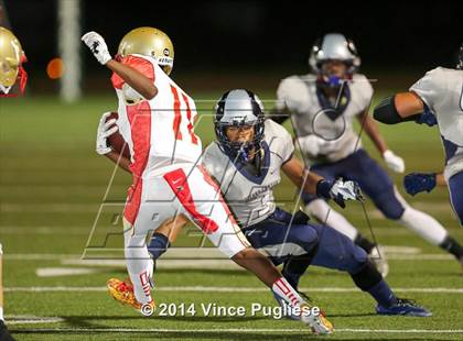 Thumbnail 3 in Sierra Canyon vs. Taft photogallery.