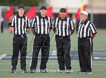 Thumbnail 2 in Sierra Canyon vs. Taft photogallery.