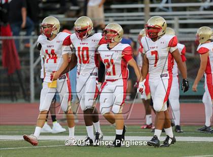 Thumbnail 1 in Sierra Canyon vs. Taft photogallery.