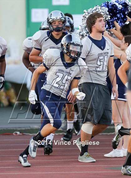Thumbnail 2 in Sierra Canyon vs. Taft photogallery.