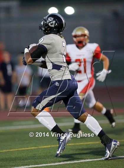 Thumbnail 3 in Sierra Canyon vs. Taft photogallery.
