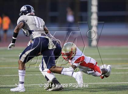 Thumbnail 2 in Sierra Canyon vs. Taft photogallery.
